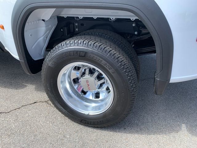2026 GMC Sierra 3500 HD SLT DRW