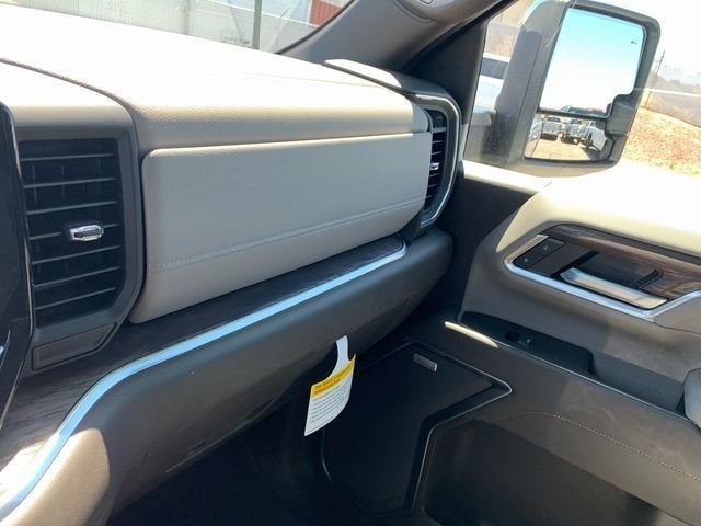 2025 GMC Sierra 3500 HD SLT