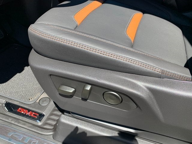 2025 GMC Sierra 3500 HD AT4