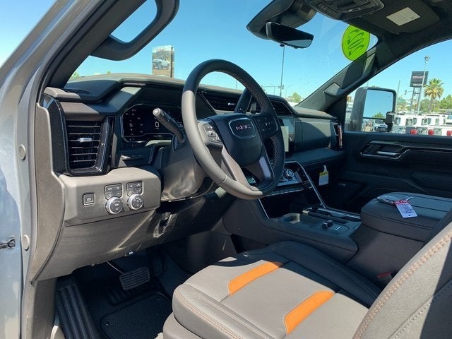 2025 GMC Sierra 3500 HD AT4