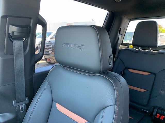 2025 GMC Sierra 3500 HD AT4