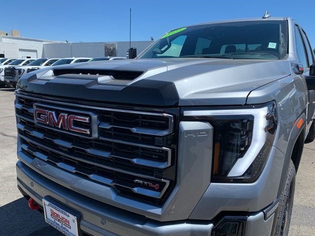 2025 GMC Sierra 3500 HD AT4