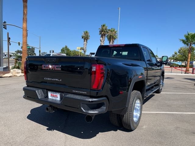 2026 GMC Sierra 3500 HD Denali DRW