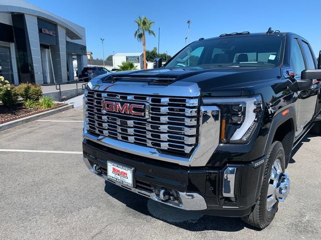 2026 GMC Sierra 3500 HD Denali DRW
