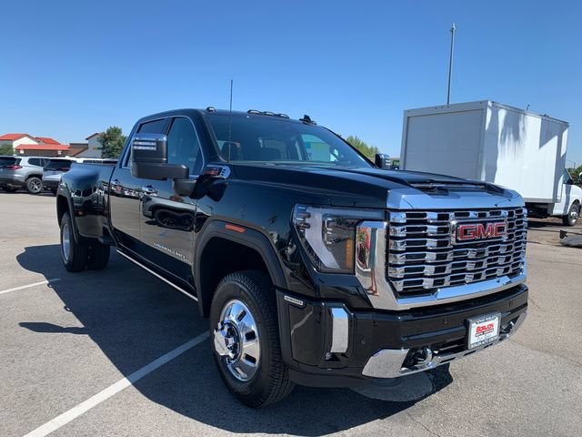 2026 GMC Sierra 3500 HD Denali DRW