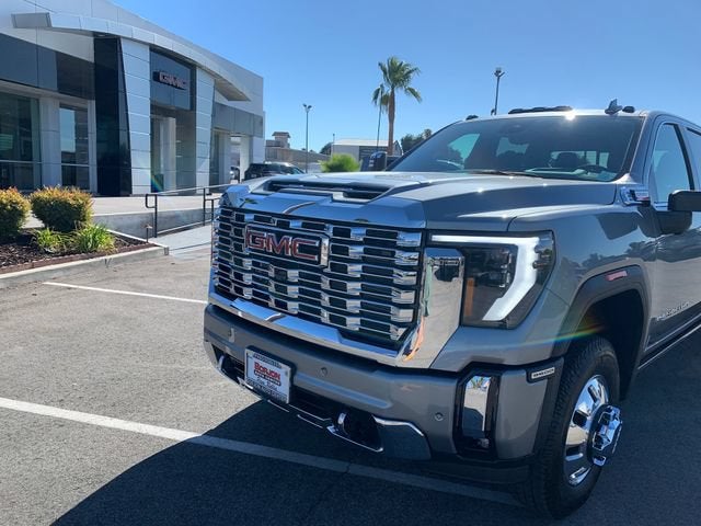 2026 GMC Sierra 3500 HD Denali DRW