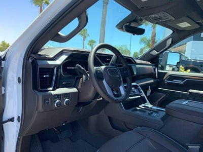 2026 GMC Sierra 3500 HD Denali DRW