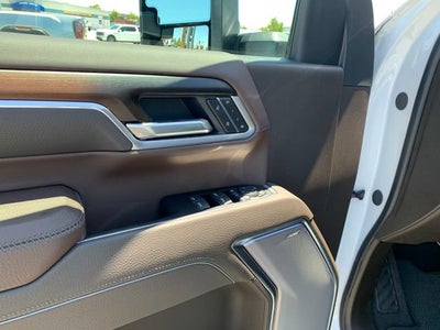 2026 GMC Sierra 3500 HD Denali DRW