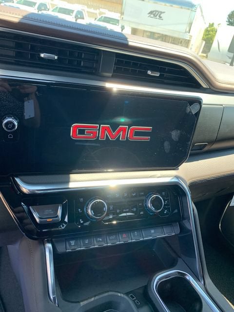 2026 GMC Sierra 3500 HD Denali DRW