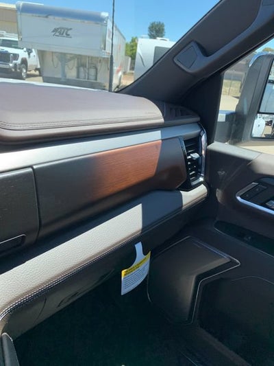 2026 GMC Sierra 3500 HD Denali DRW