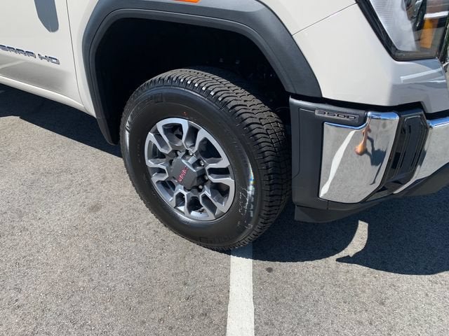 2026 GMC Sierra 3500 HD SLE