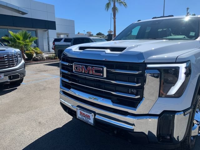2026 GMC Sierra 3500 HD SLE DRW