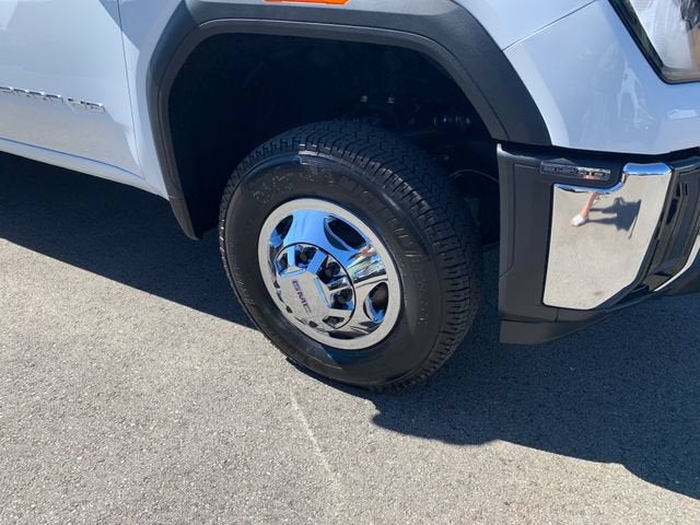 2026 GMC Sierra 3500 HD SLE DRW