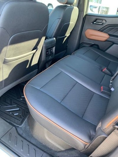 2023 GMC Canyon AT4