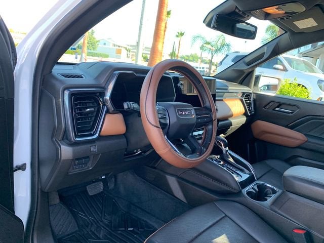 2023 GMC Canyon AT4