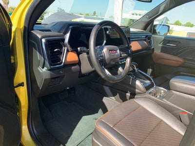 2023 GMC Canyon AT4