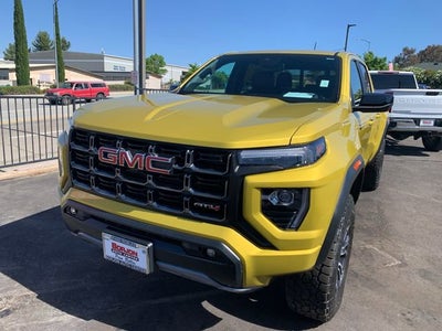 2023 GMC Canyon AT4