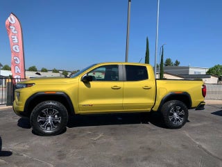 2023 GMC Canyon AT4