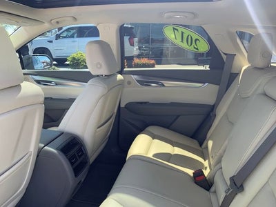 2017 Cadillac XT5 Luxury FWD