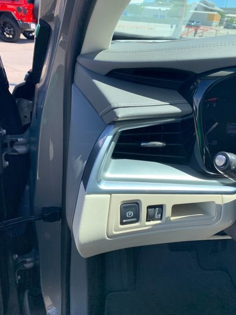 2017 Cadillac XT5 Luxury FWD