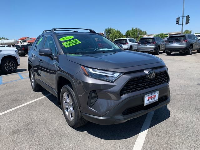 2023 Toyota RAV4 XLE
