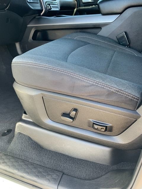 2022 RAM 2500 Big Horn Crew Cab 4x4 6'4" Box