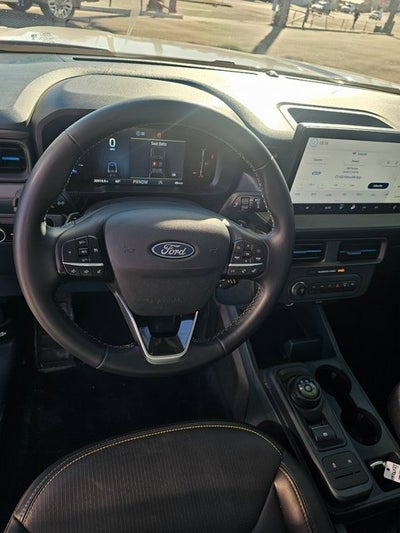 2025 Ford Maverick Lobo Standard