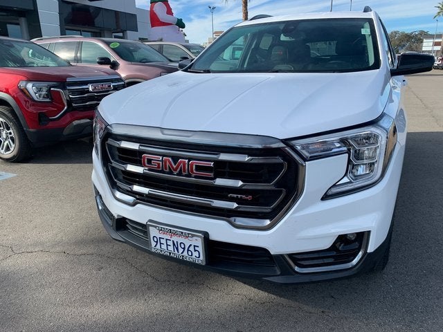 2022 GMC Terrain AT4