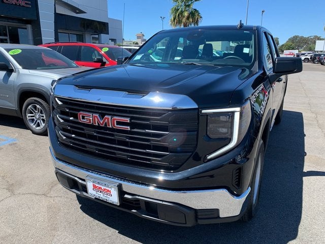 2024 GMC Sierra 1500 Pro