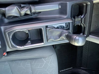 2017 Toyota Tacoma SR5