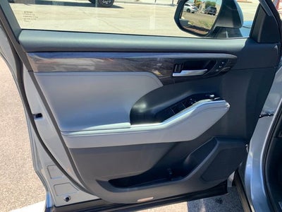 2023 Toyota Highlander Limited