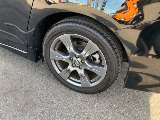 2018 Toyota Sienna SE 8 Passenger