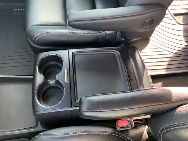 2018 Toyota Sienna SE 8 Passenger