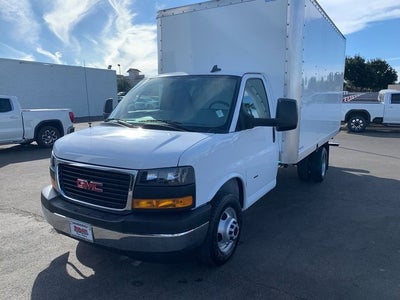 2024 GMC Savana Cutaway 3500 1WT