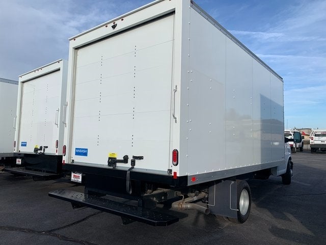 2024 GMC Savana Cutaway 3500 1WT