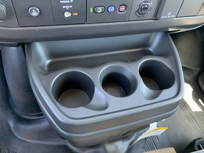 2025 GMC Savana Cutaway 3500 1WT