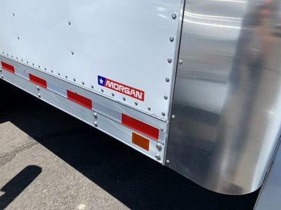 2025 GMC Savana Cutaway 3500 1WT