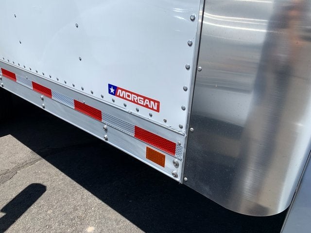 2025 GMC Savana Cutaway 3500 1WT