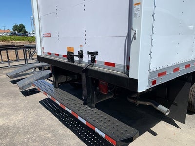 2025 GMC Savana Cutaway 3500 1WT