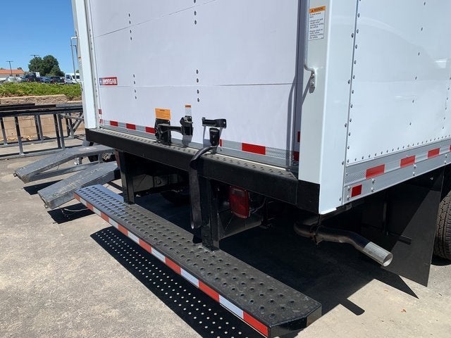 2025 GMC Savana Cutaway 3500 1WT