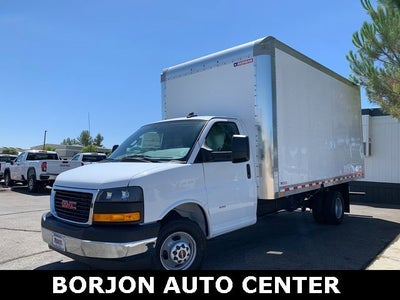 2025 GMC Savana Cutaway 3500 1WT