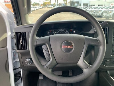 2024 GMC Savana Cutaway 4500 2WT