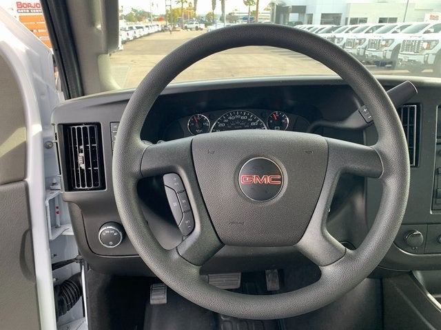 2024 GMC Savana Cutaway 4500 2WT