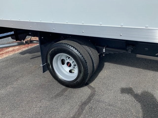 2024 GMC Savana Cutaway 4500 2WT