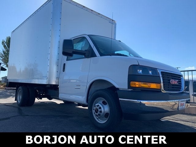 2024 GMC Savana Cutaway 4500 2WT