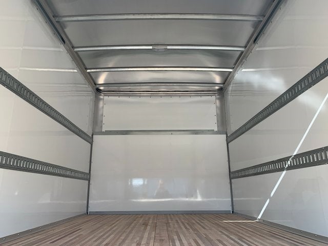 2024 GMC Savana Cutaway 4500 2WT