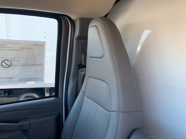 2024 GMC Savana Cutaway 4500 2WT