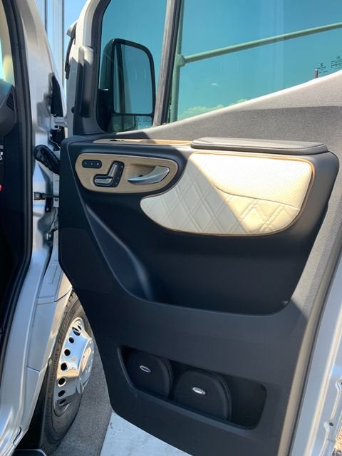 2022 Mercedes-Benz Sprinter 3500XD High Roof V6