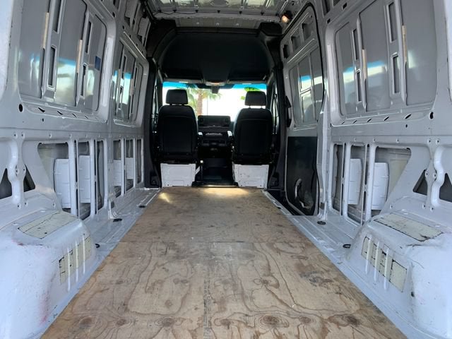 2023 Mercedes-Benz Sprinter 2500 High Roof 4-Cyl Diesel HO