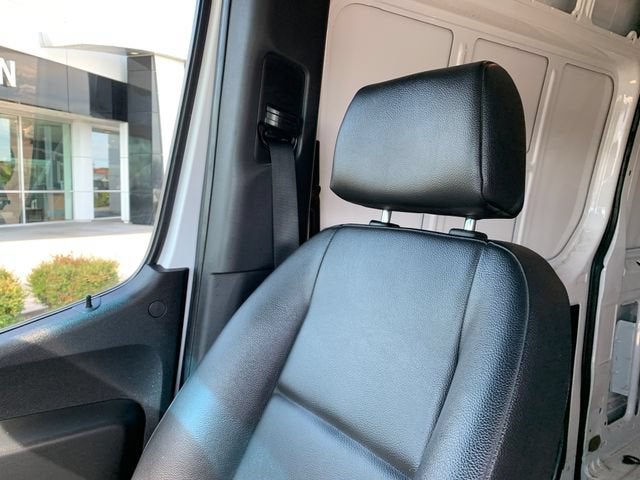 2023 Mercedes-Benz Sprinter 2500 High Roof 4-Cyl Diesel HO
